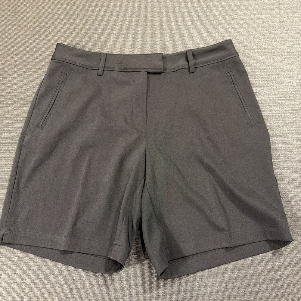 New Lady Hagen Shorts Womens Size 6 Black Performance Chino Wicking Golf Tennis